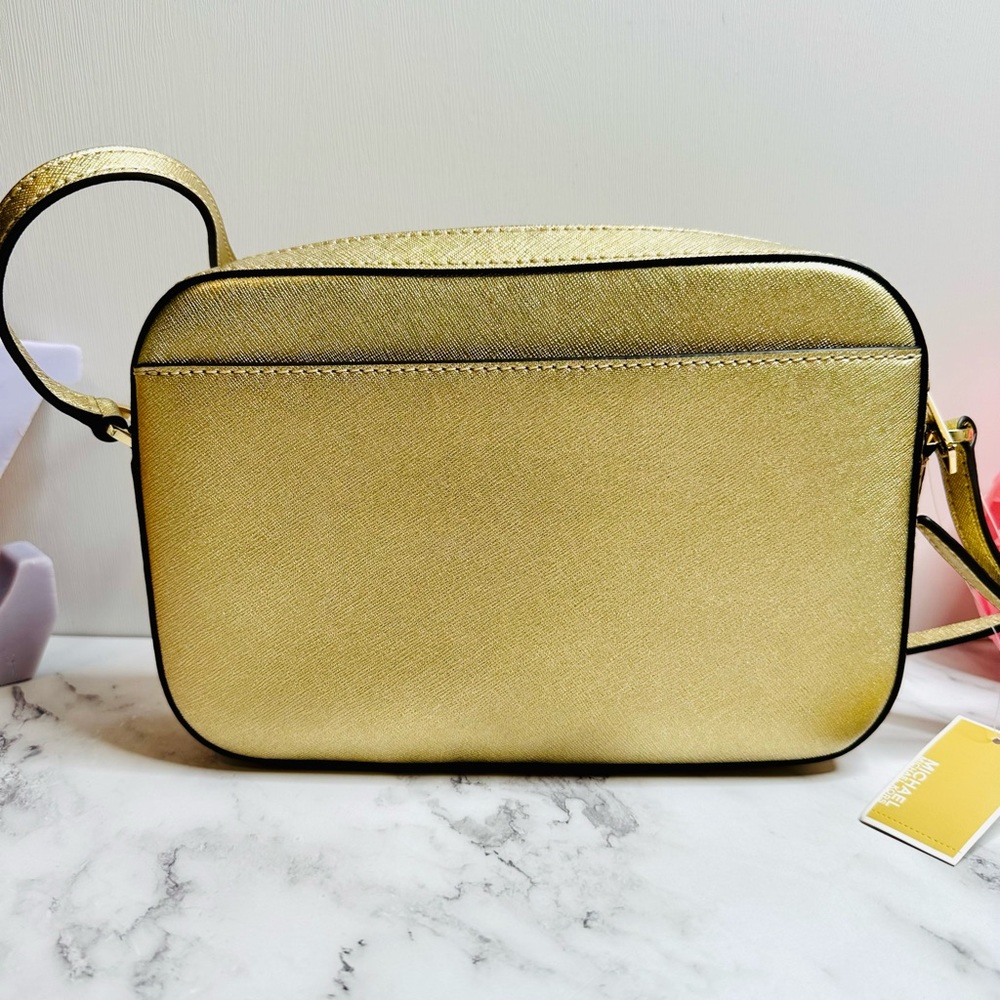 NEW! Michael Kors Jet Set Large Gold Saffiano Leather Crossbody Bag - Picture 8 of 13